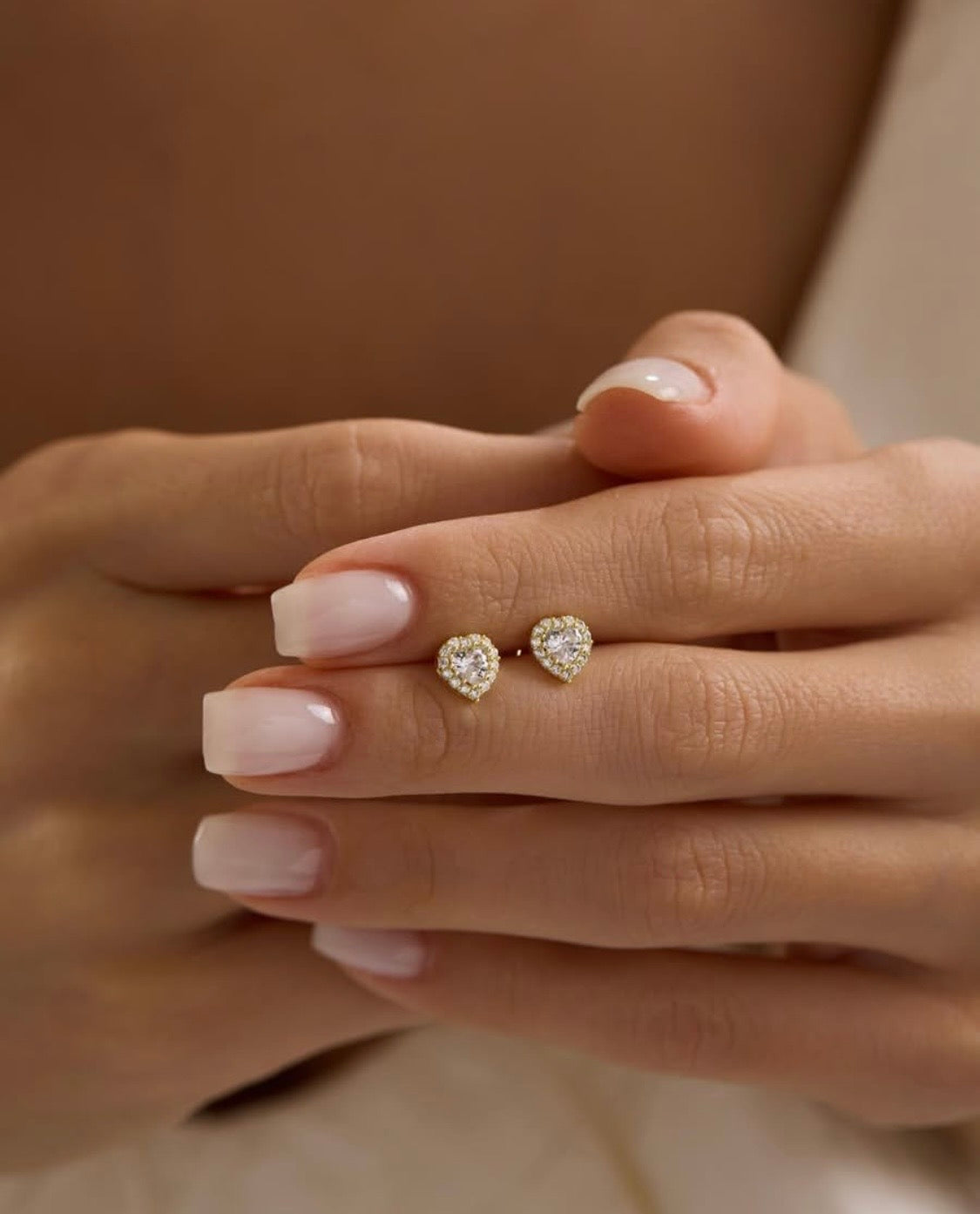 White Stone Heart Model Earring