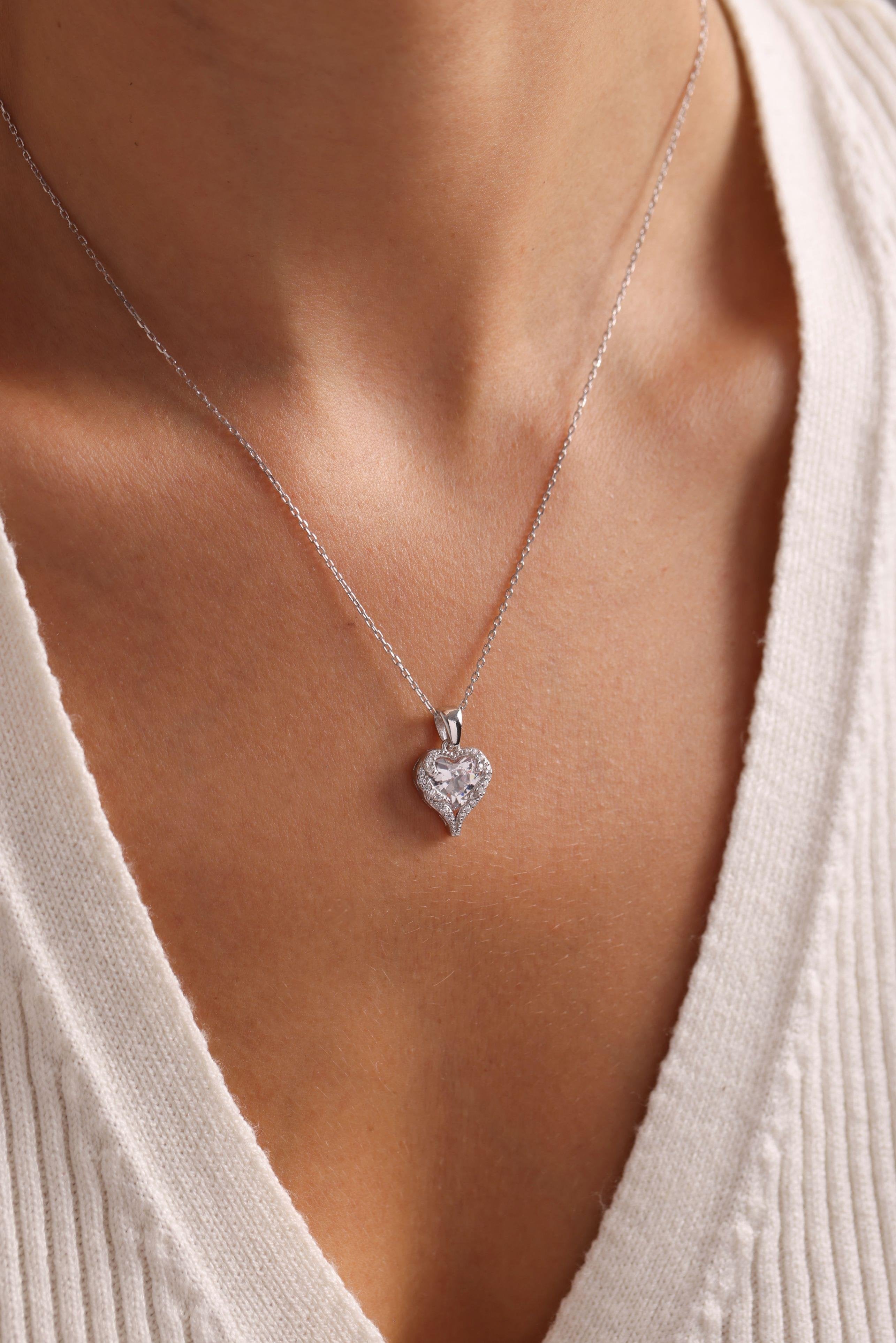 Amour Crystal Necklace