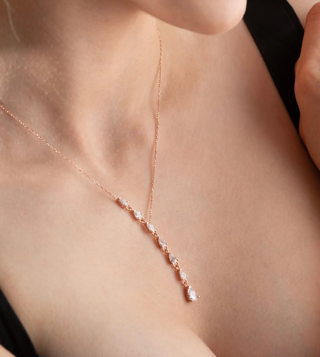 Rose cascade Necklace