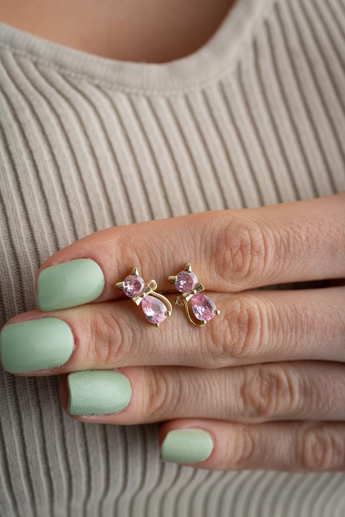 Pink Zircon Stone Cat Earring